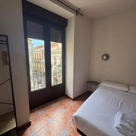 Hotel Bedmates Centro Avila