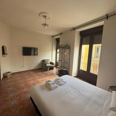 Bedmates Centro Hotel