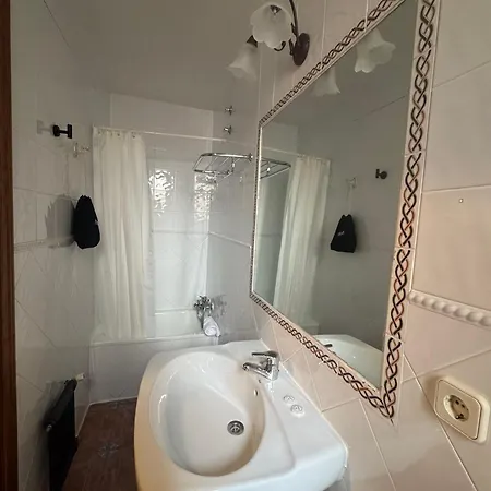 Hotel Bedmates Centro 2*
