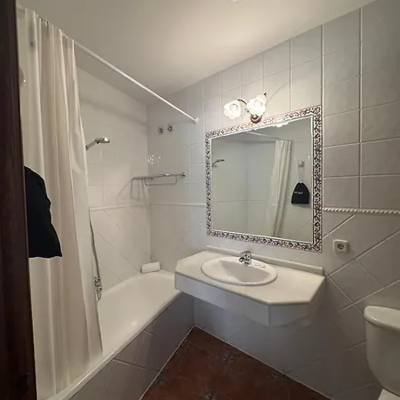 Bedmates Centro Hotel 2*