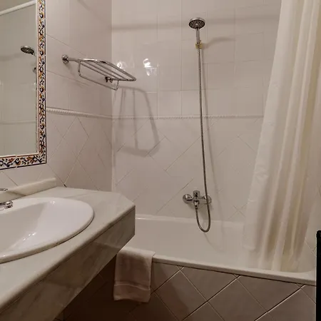 Bedmates Centro
