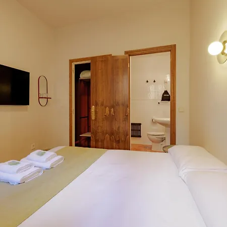 Bedmates Centro Avila