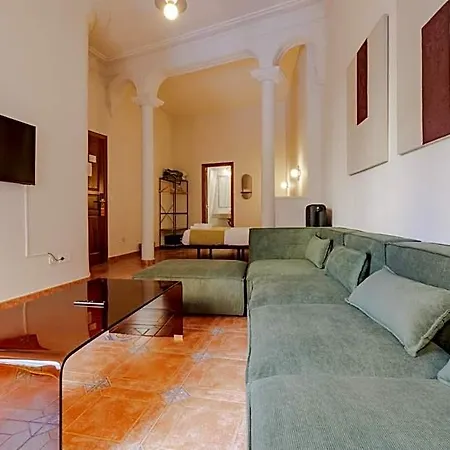 Centro Hotel 2*