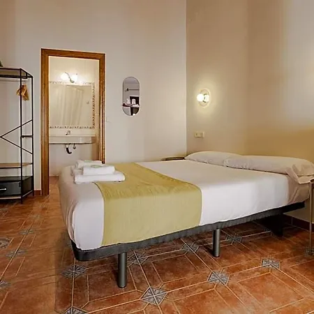 Centro Hotel 2*